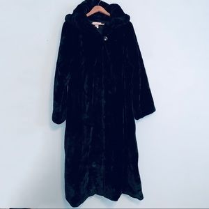 K. Jordan Long Black Faux Fur Hooded Coat Women 1X